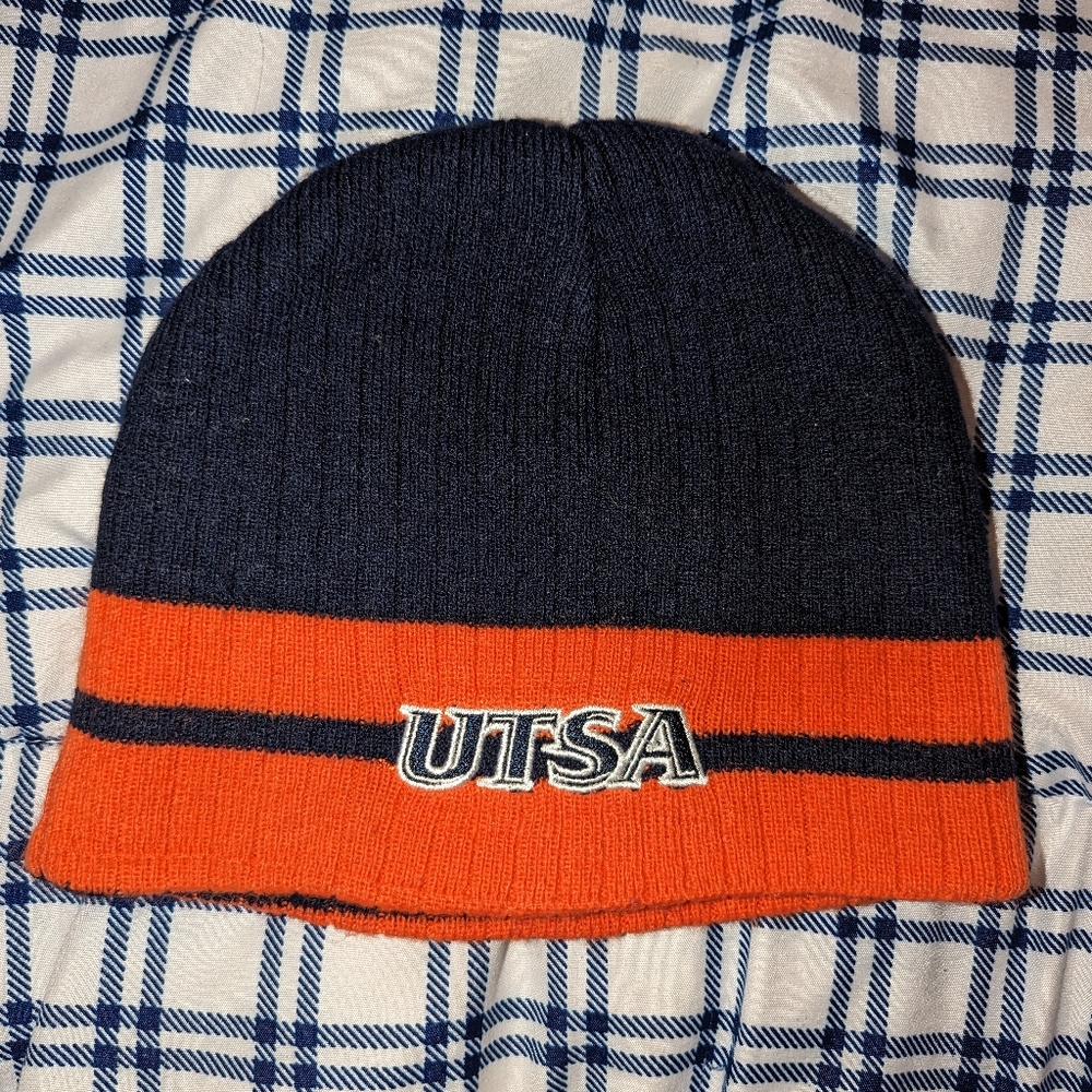 University of Texas San Antonio UTSA Rowdy Roadrunner Reversible Hat Beanie Logo
